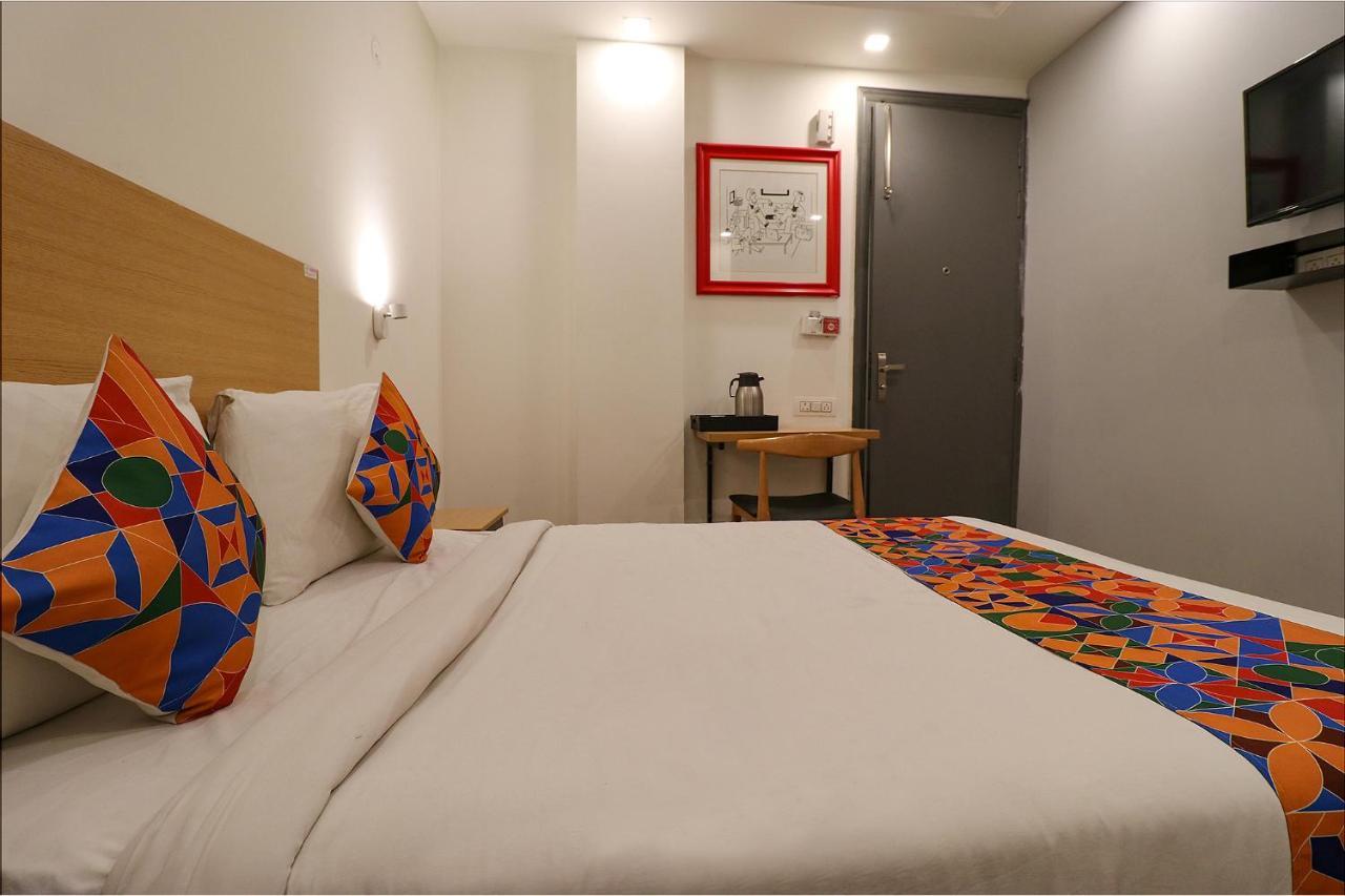 Fabhotel The Chaitanyas Rohini Sec 18 Delhi  Exterior foto